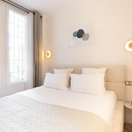 Pick A Flat's In Montmartre- Rue Gauthey * 파리