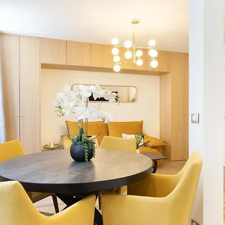Pick A Flat's In Montmartre- Rue Gauthey 아파트 파리