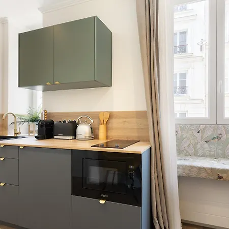 Pick A Flat's In Montmartre- Rue Gauthey * 파리