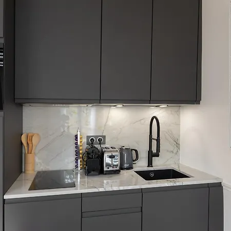 Pick A Flat's In Montmartre- Rue Gauthey *