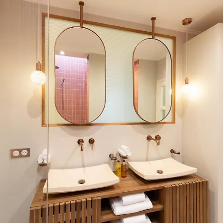 Pick A Flat's In Montmartre- Rue Gauthey *