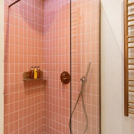 Pick A Flat's In Montmartre- Rue Gauthey * Paris
